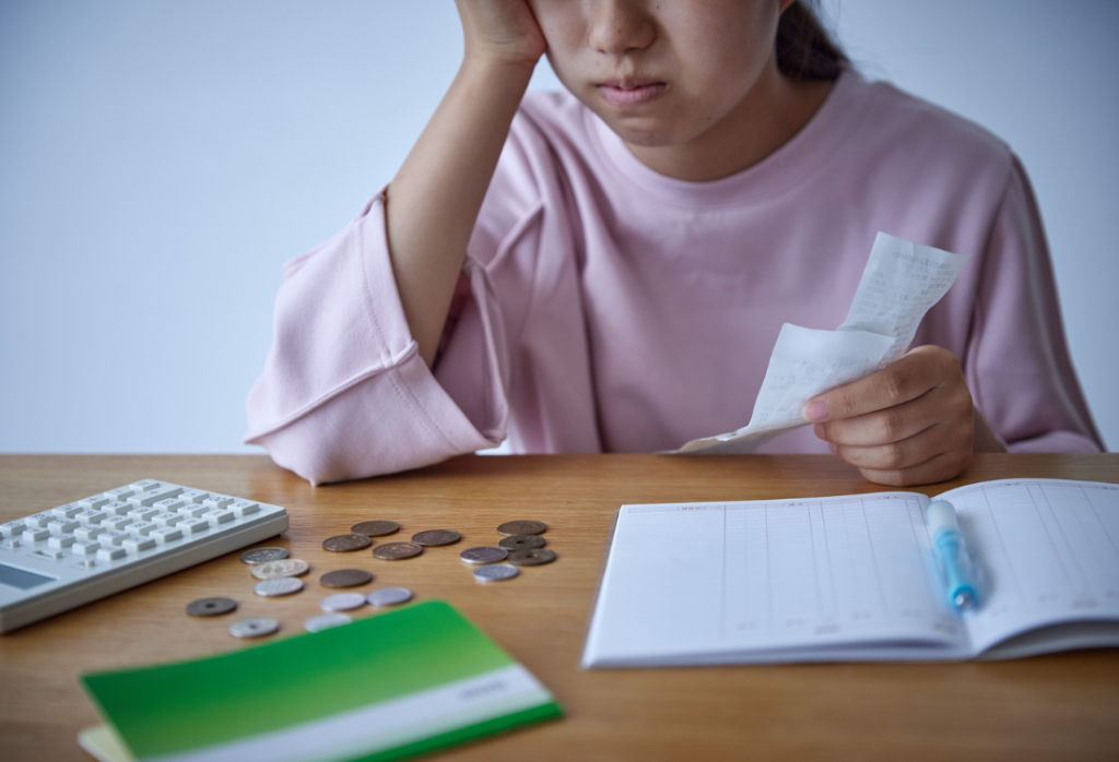 Dealing with Financial Anxiety in Singapore: Top Things You Can Do