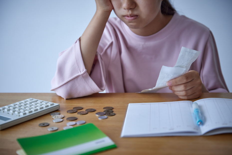 Dealing with Financial Anxiety in Singapore: Top Things You Can Do